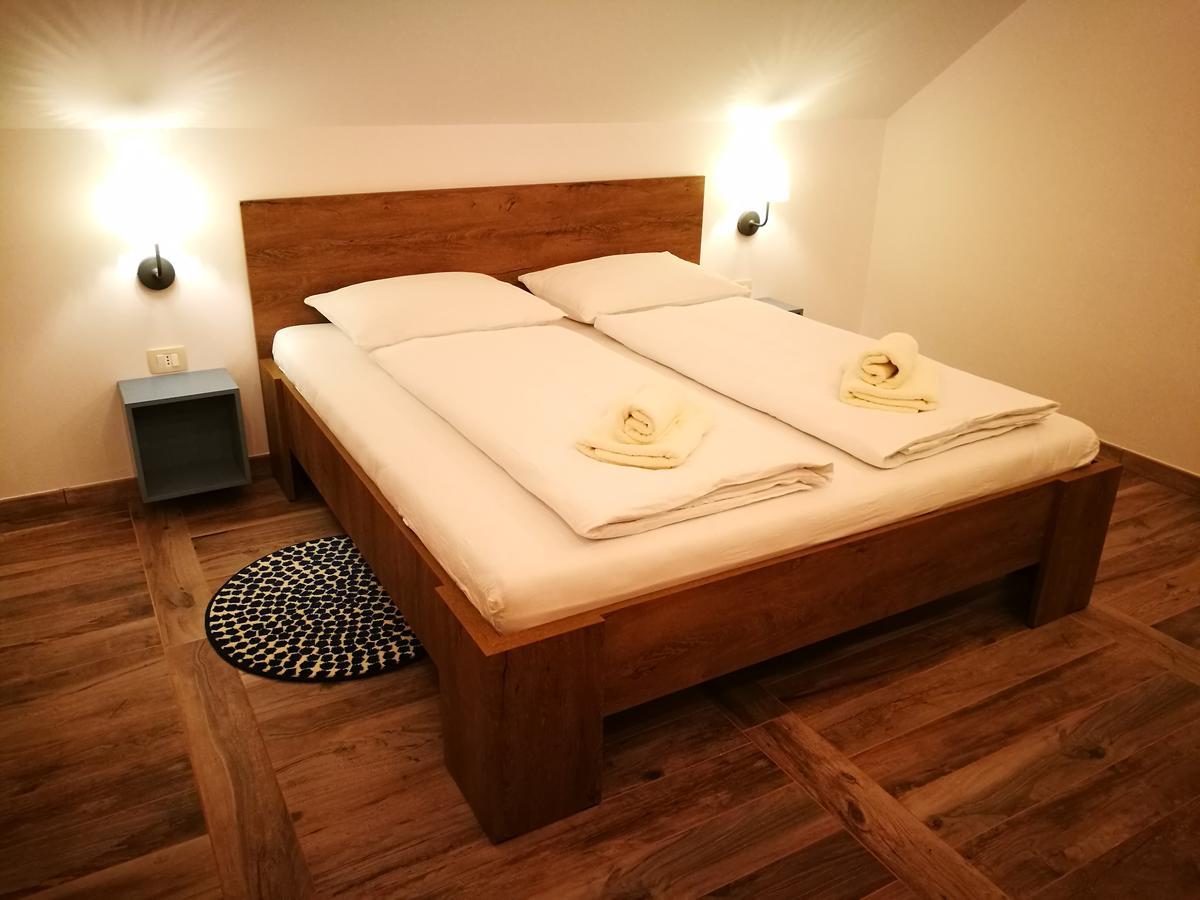 Mondina Guest House Postojna Ngoại thất bức ảnh